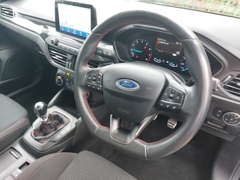 Used Ford Focus 2019 for sale - 75702135: Photo
