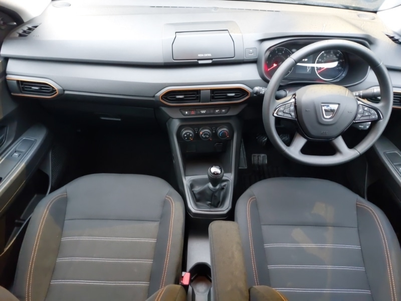 Used Dacia Sandero Stepway 2022 for sale - 77439254: Photo 2