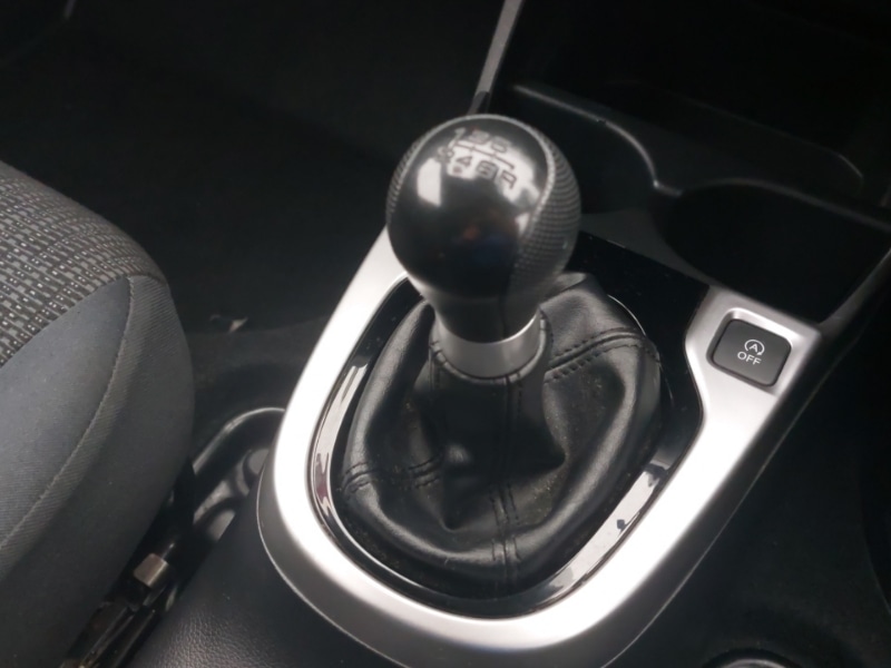 Used Honda Jazz 2016 for sale - 76166273: Photo 16