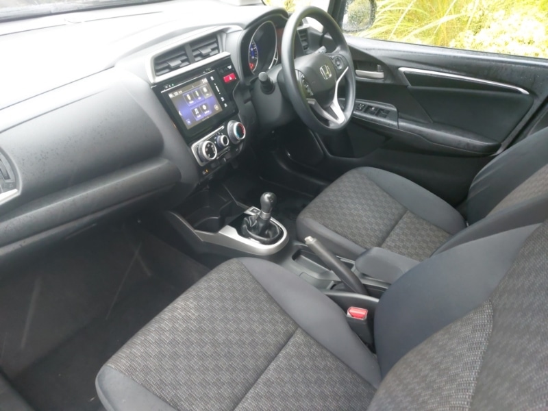 Used Honda Jazz 2016 for sale - 76166273: Photo 5