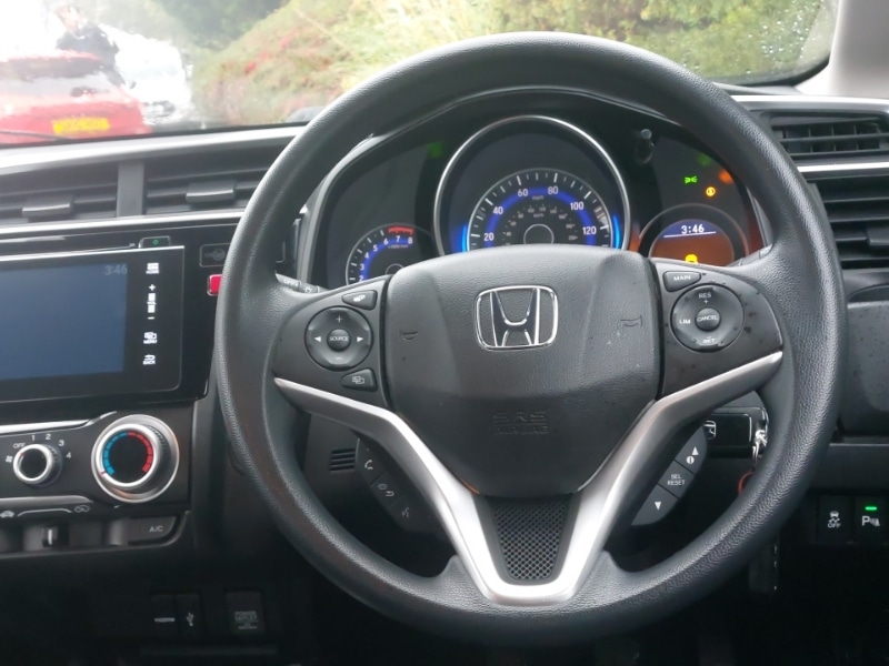 Used Honda Jazz 2016 for sale - 76166273: Photo 7