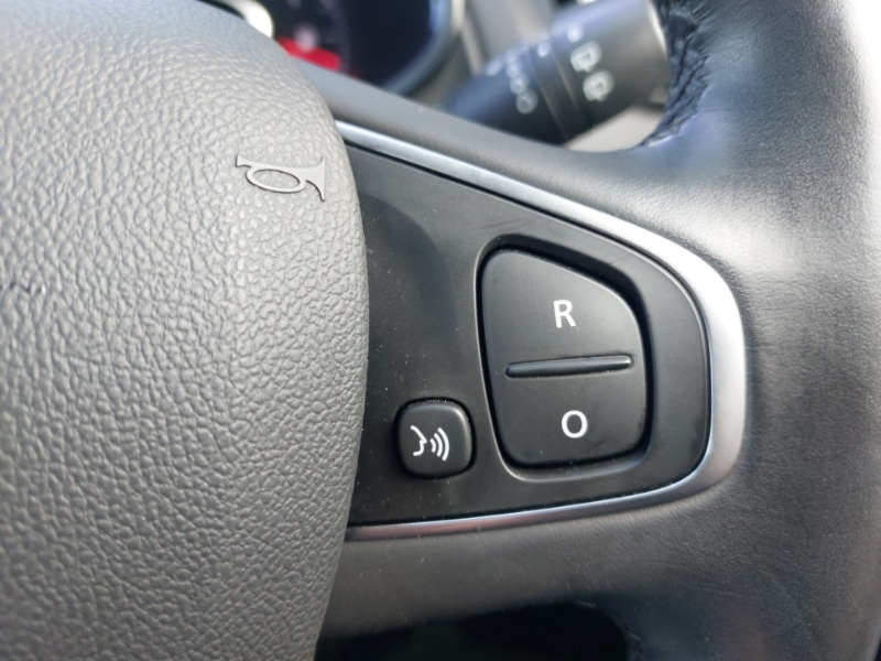 Used Renault Clio 2017 for sale - 76411033: Photo 15