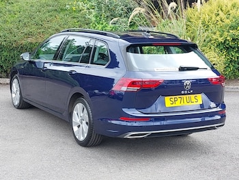 Used Volkswagen Golf 2021 for sale - 75424619: Photo