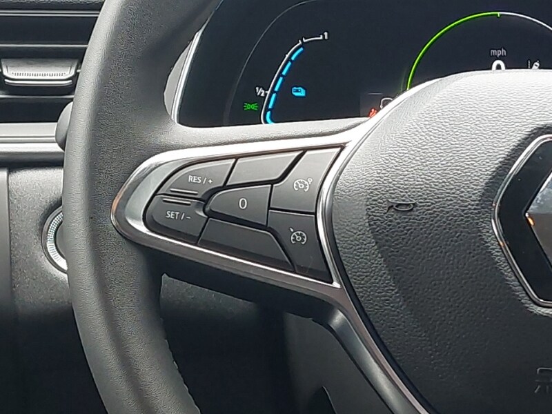 Used Renault Captur 2023 for sale - 77815320: Photo 10