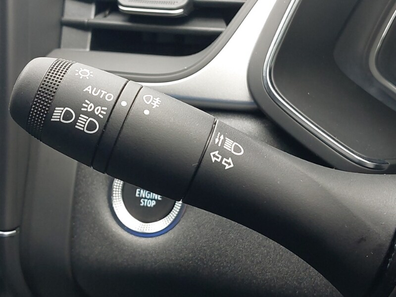 Used Renault Captur 2023 for sale - 77815320: Photo 14