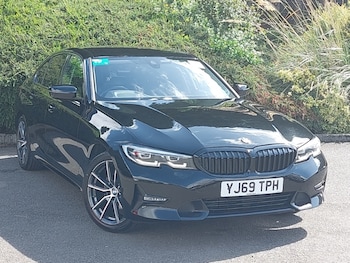 2020 - 320i Sport 4dr Step Auto
