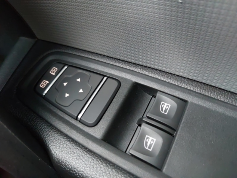 Used Renault Kangoo 2025 for sale - 77047184: Photo 15