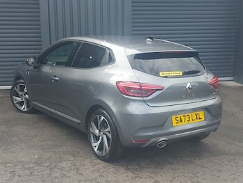 Used Renault Clio 2023 for sale - 78490550: Photo