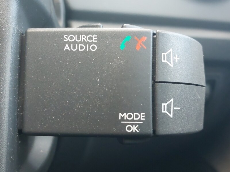 Used Renault Captur 2018 for sale - 76764013: Photo 16