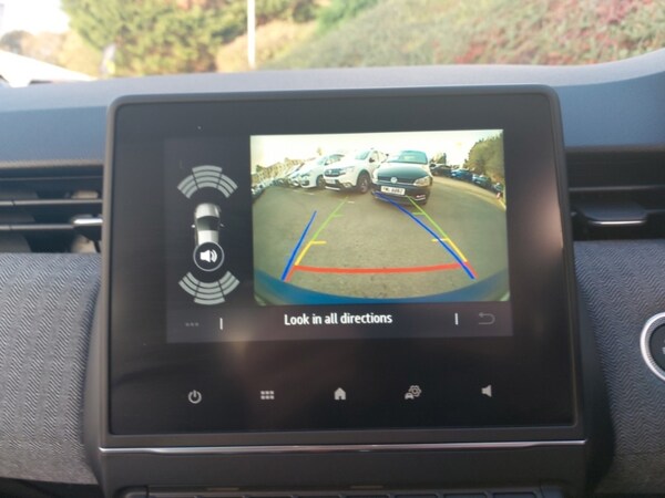 Used Renault Clio 2025 for sale - 76233401: Photo 10
