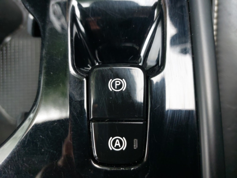 Used Volvo XC40 2021 for sale - 76331588: Photo 16
