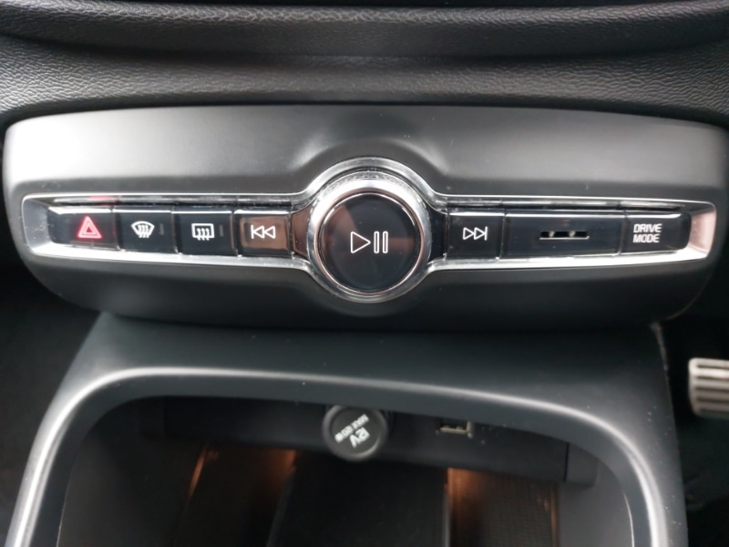 Used Volvo XC40 2021 for sale - 76331588: Photo 18