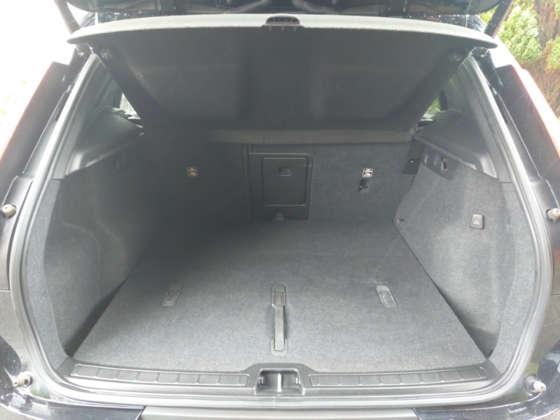 Used Volvo XC40 2021 for sale - 76331588: Photo 8