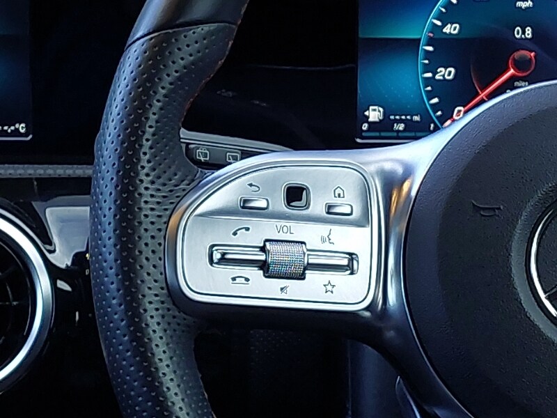 Used Mercedes-Benz A-Class 2019 for sale - 76860452: Photo 10