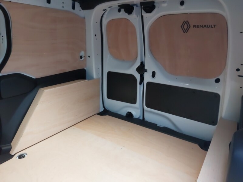 Used Renault Kangoo 2025 for sale - 77169421: Photo 6