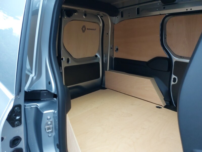 Used Renault Kangoo 2025 for sale - 77169429: Photo 13