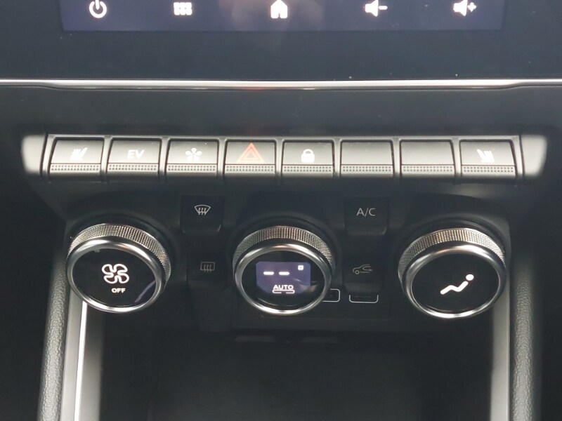 Used Renault Clio 2025 for sale - 77999525: Photo 17