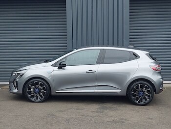 Used Renault Clio 2025 for sale - 77999525: Photo