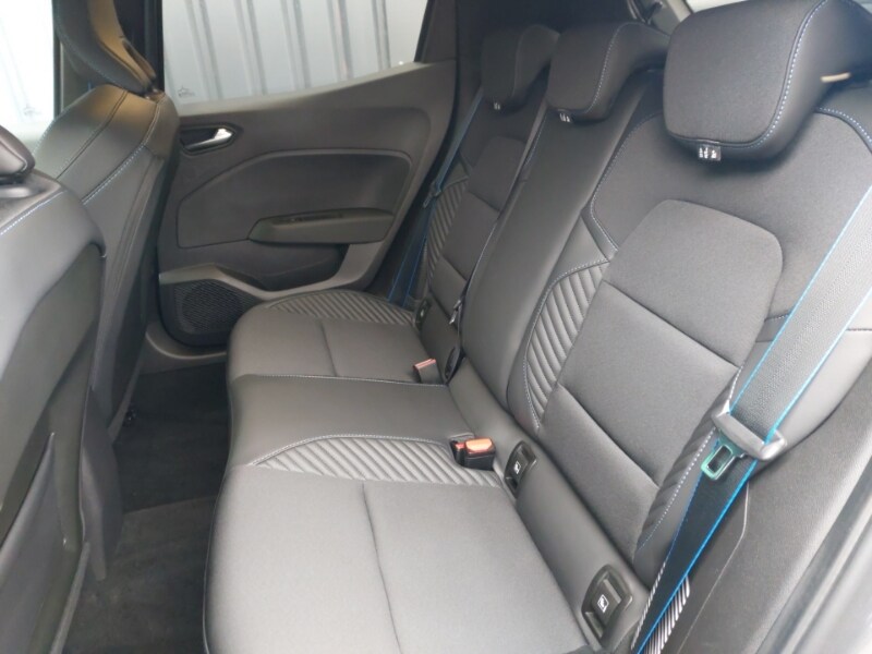 Used Renault Clio 2025 for sale - 77999525: Photo 6