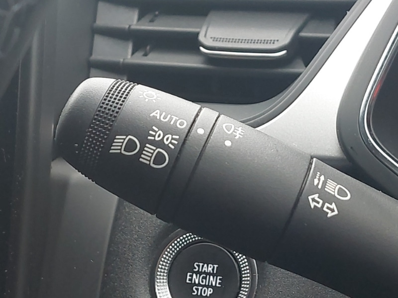 Used Renault Captur 2023 for sale - 78112794: Photo 14