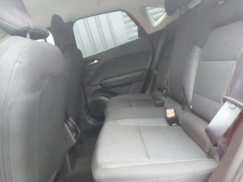 Used Renault Captur 2023 for sale - 78112794: Photo 6