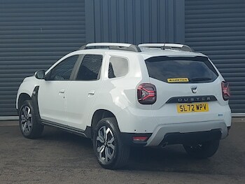 Used Dacia Duster 2022 for sale - 77947911: Photo