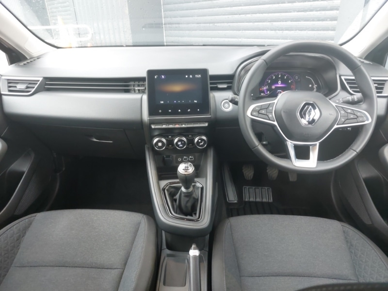 Used Renault Clio 2023 for sale - 78033244: Photo 2
