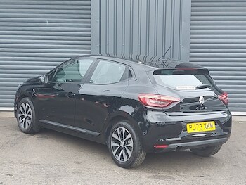 Used Renault Clio 2023 for sale - 78033244: Photo