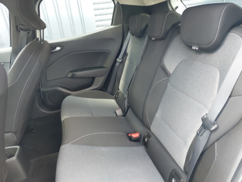 Used Renault Clio 2024 for sale - 78203147: Photo 6