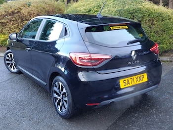 Used Renault Clio 2021 for sale - 76954850: Photo