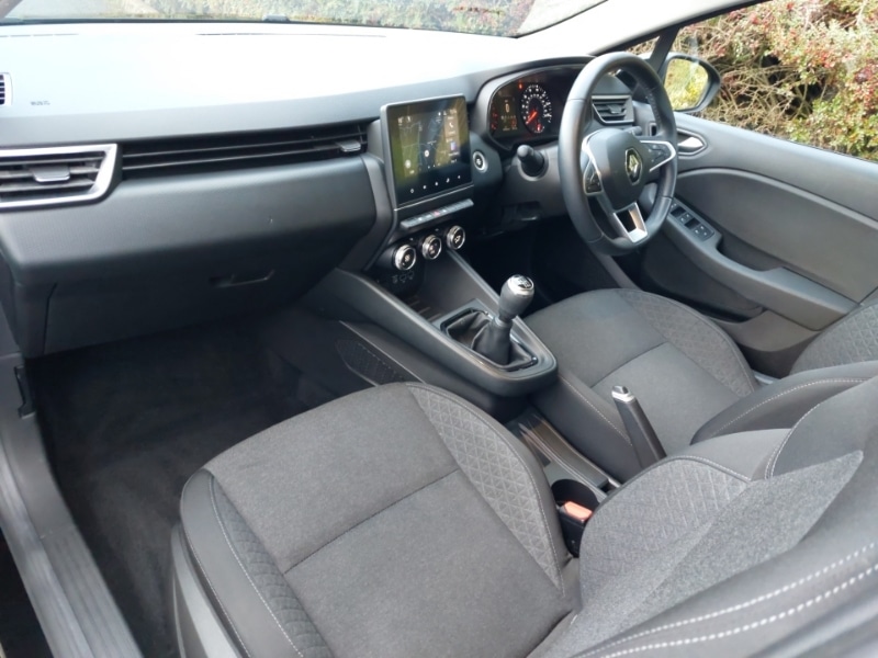 Used Renault Clio 2021 for sale - 76954850: Photo 5