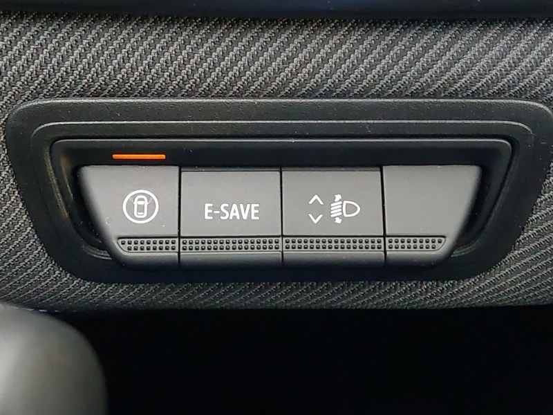 Used Renault Other 2025 for sale - 77343104: Photo 15