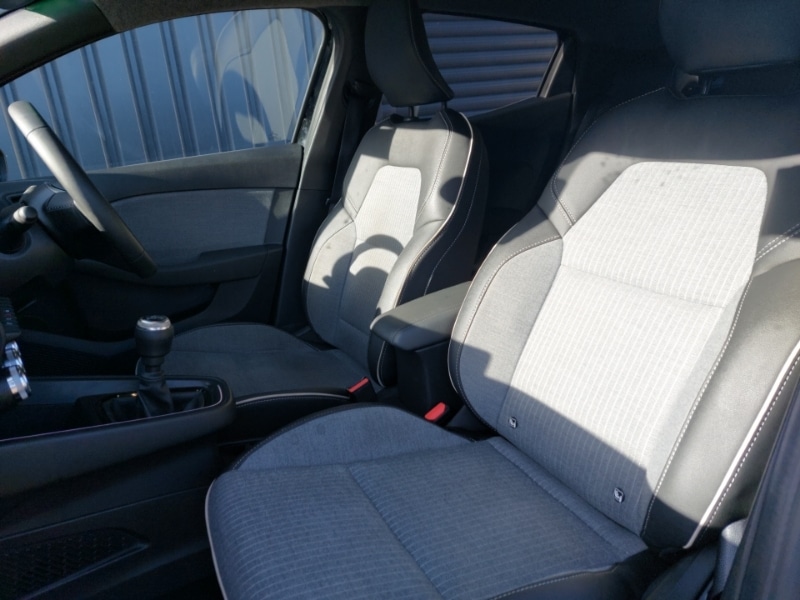 Used Renault Clio 2024 for sale - 77731622: Photo 5