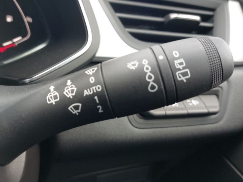 Used Renault Captur 2023 for sale - 77751750: Photo 16