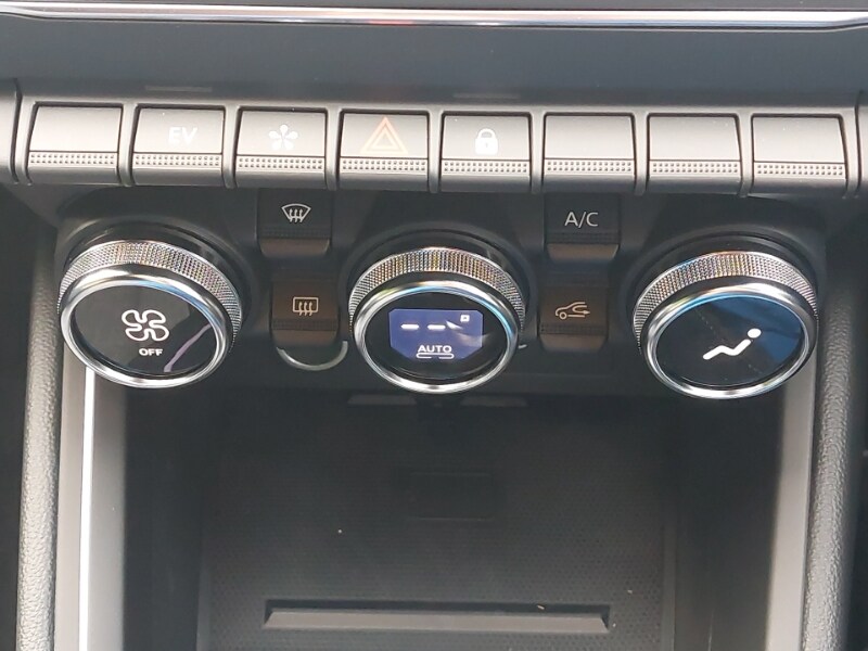 Used Renault Clio 2025 for sale - 77509350: Photo 17