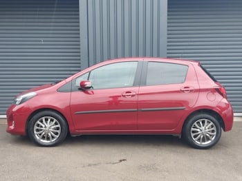Used Toyota Yaris 2017 for sale - 78238124: Photo