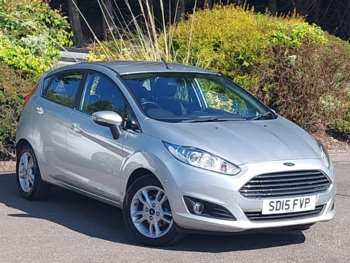 2015 - 1.25 82 Zetec 5dr
