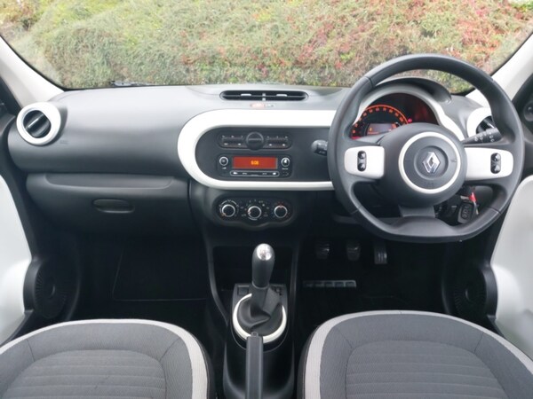 Used Renault Twingo 2017 for sale - 76238470: Photo 2