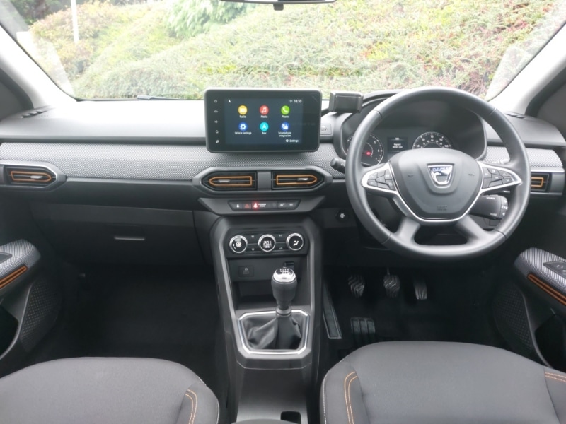 Used Dacia Sandero Stepway 2021 for sale - 76335844: Photo 2