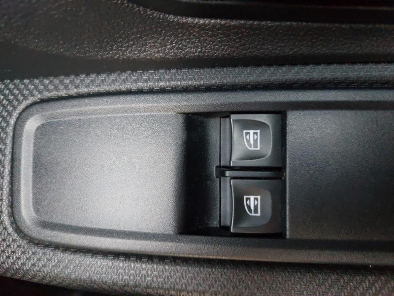 Used Dacia Sandero Stepway 2022 for sale - 76987429: Photo 18