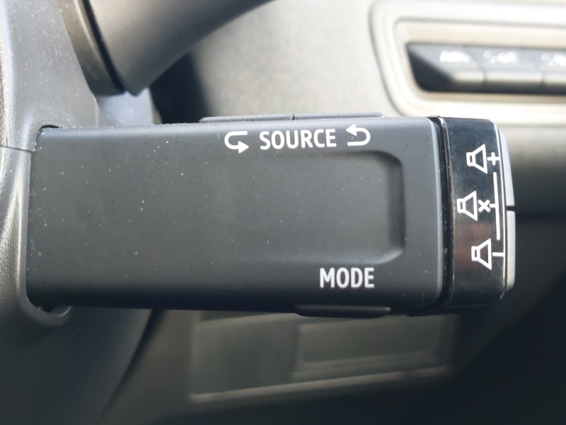 Used Renault Captur 2023 for sale - 77823117: Photo 14