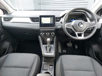 Used Renault Captur 2023 for sale - 77823117: Photo