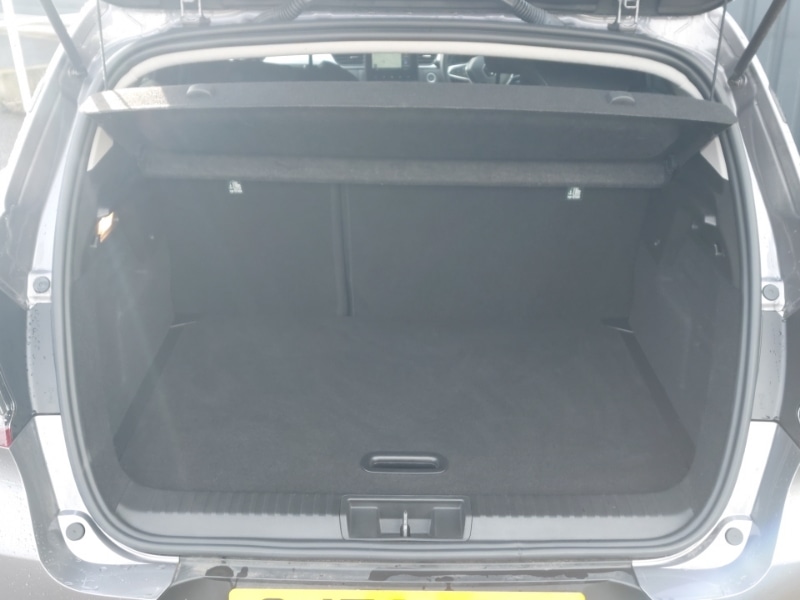 Used Renault Captur 2023 for sale - 77823117: Photo 8