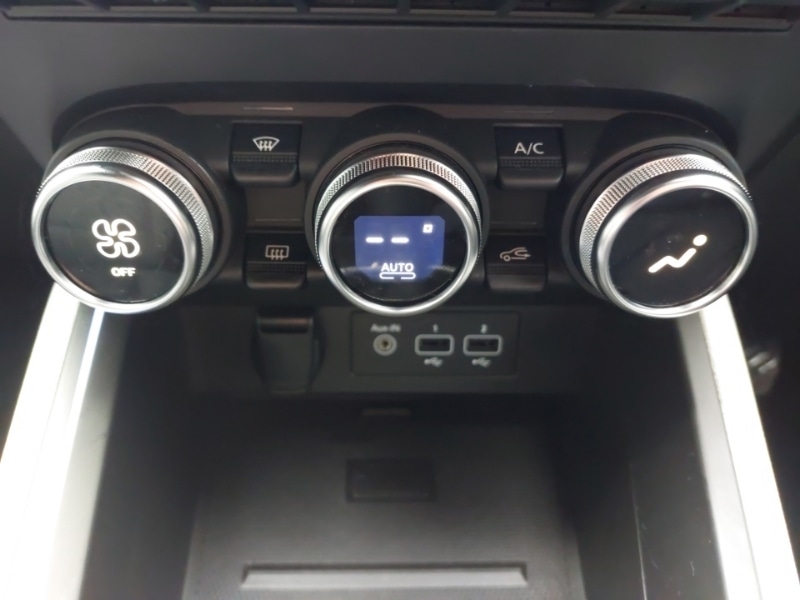 Used Renault Clio 2022 for sale - 77874159: Photo 17