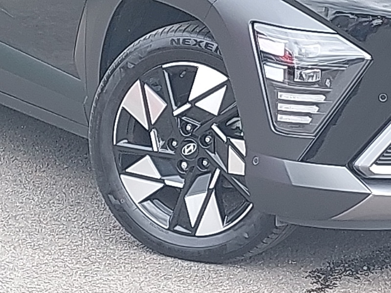 Used Hyundai KONA 2024 for sale - 76745744: Photo 9