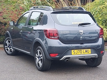 Used Dacia Sandero Stepway 2020 for sale - 76348573: Photo