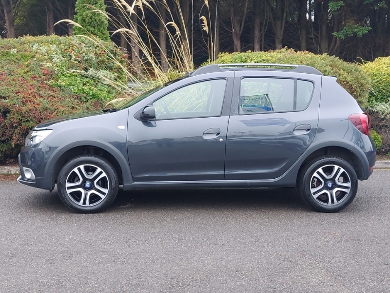 Used Dacia Sandero Stepway 2020 for sale - 76348573: Photo 4