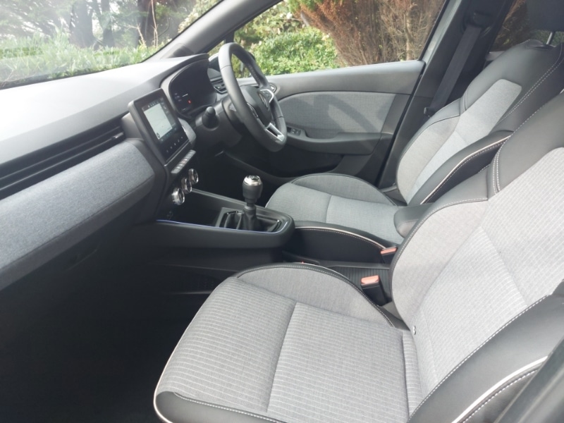 Used Renault Clio 2024 for sale - 76053016: Photo 5