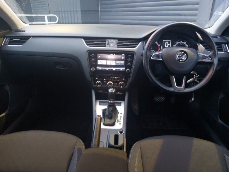 Used Skoda Octavia 2018 for sale - 77343098: Photo 2