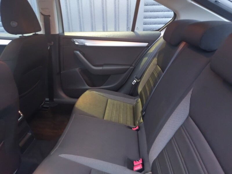 Used Skoda Octavia 2018 for sale - 77343098: Photo 6